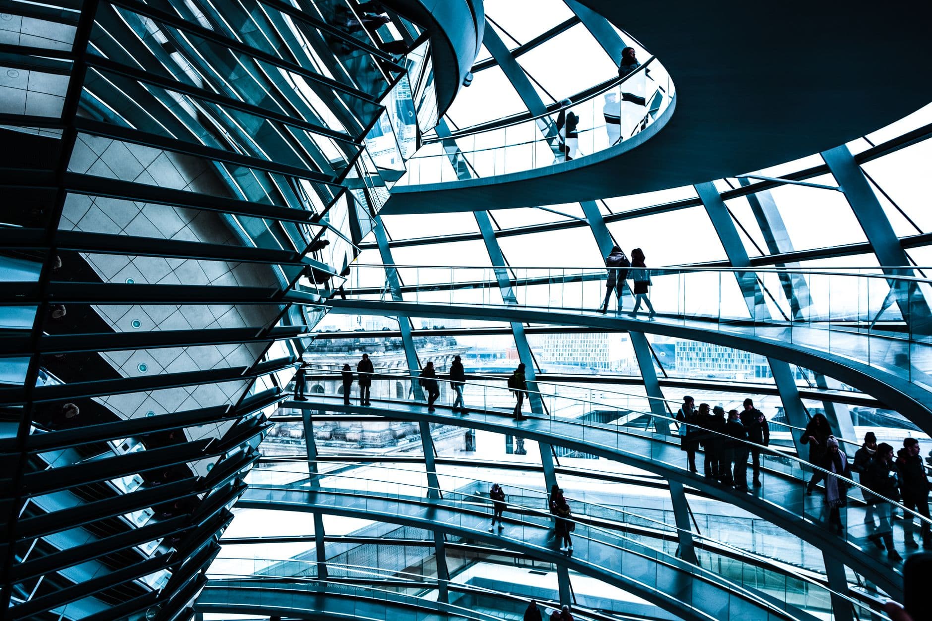 Bundestag beschließt KI-Durchführungsgesetz: Bundesnetzagentur wird zentrale Aufsicht