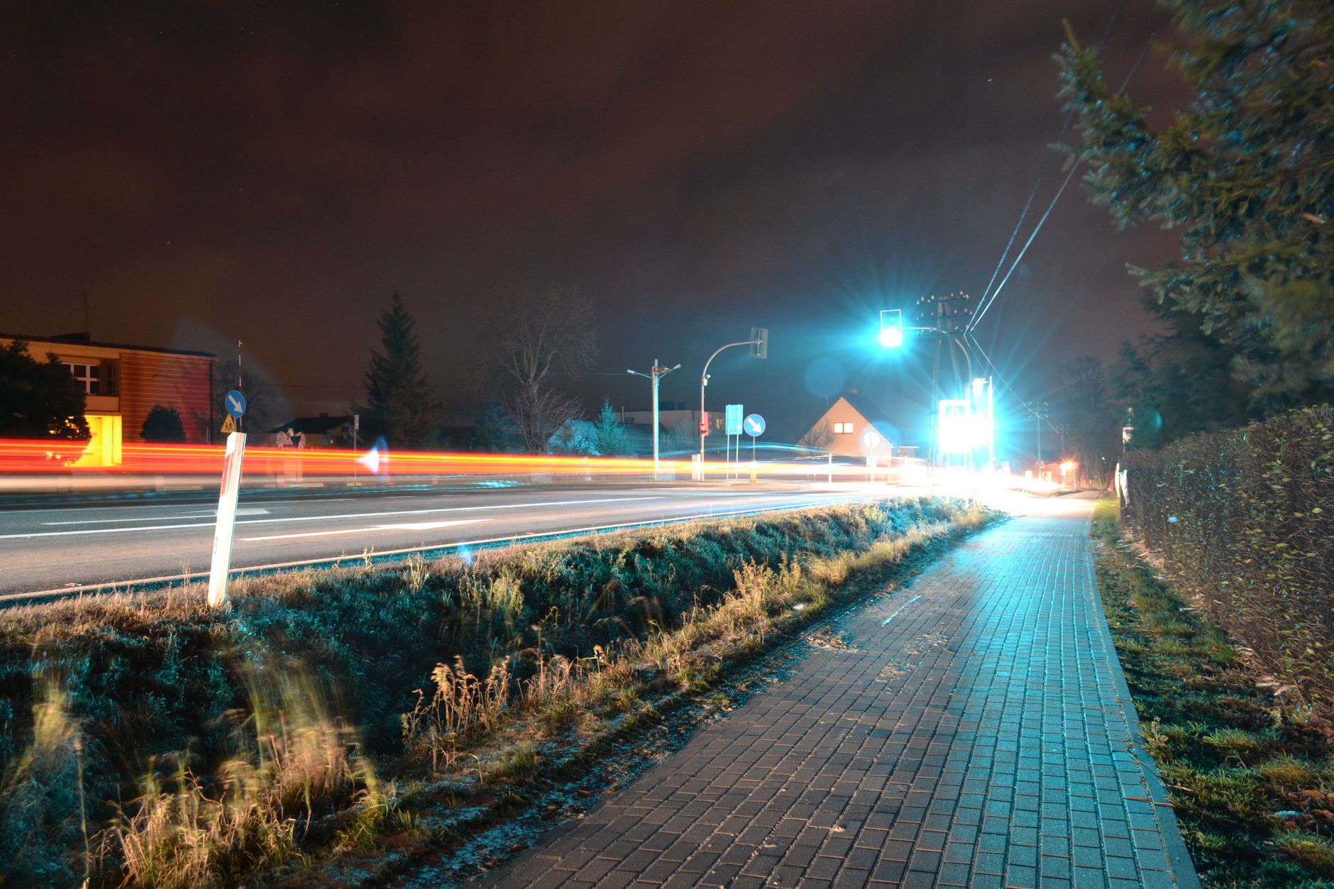 Streit um abgeschaltete Straßenlaternen: Kommunen sparen Energie, Anwohner sorgen sich